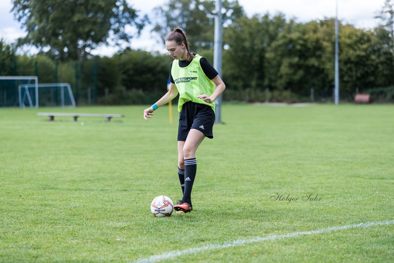 Bild 62 - Frauen SG Holstein Sued - SV Eintracht Luebeck : Ergebnis: 3:0